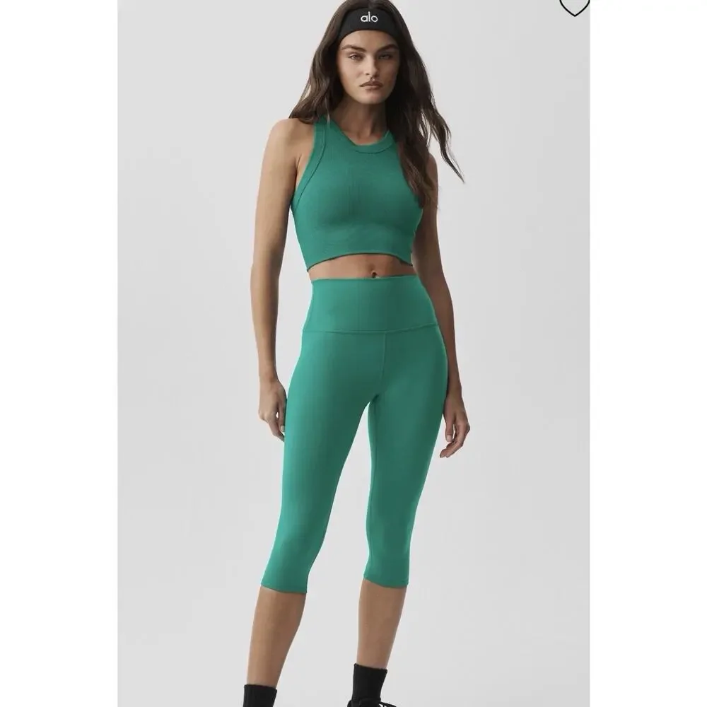 NWT ALO Yoga Airbrush High-Waist Capri Legging 16